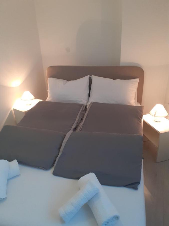 Studio Apartman Lorena زادار المظهر الخارجي الصورة